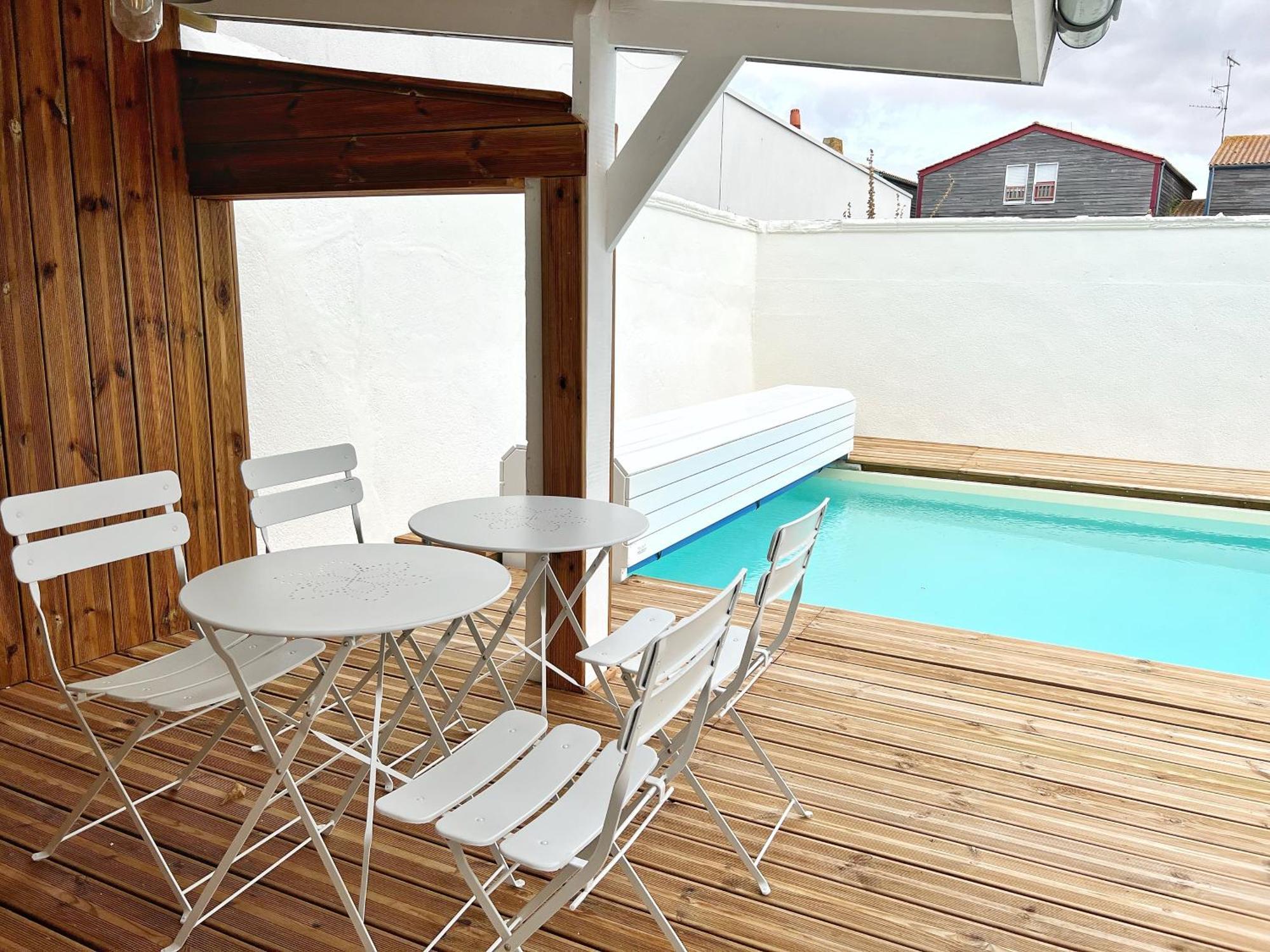 La Sauvagere - Piscine Hébergement de vacances